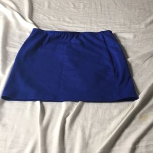 Dark blue skirt